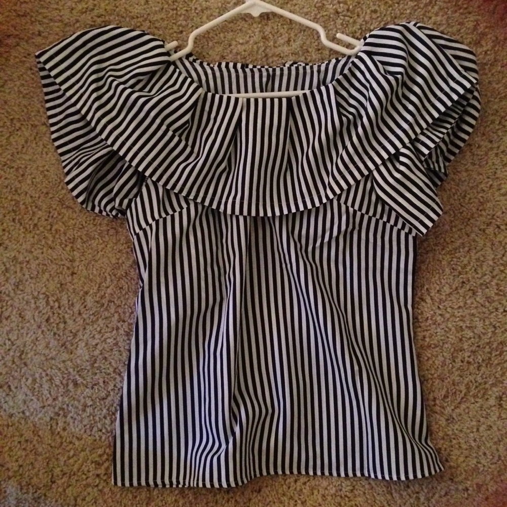 Dramatic Ruffle Top - image 6